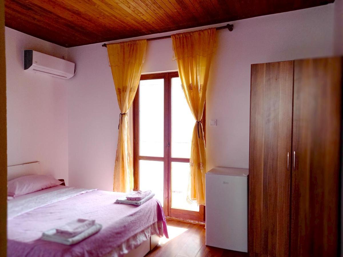 Apartments Kaludjerovic Herceg Novi Exteriör bild
