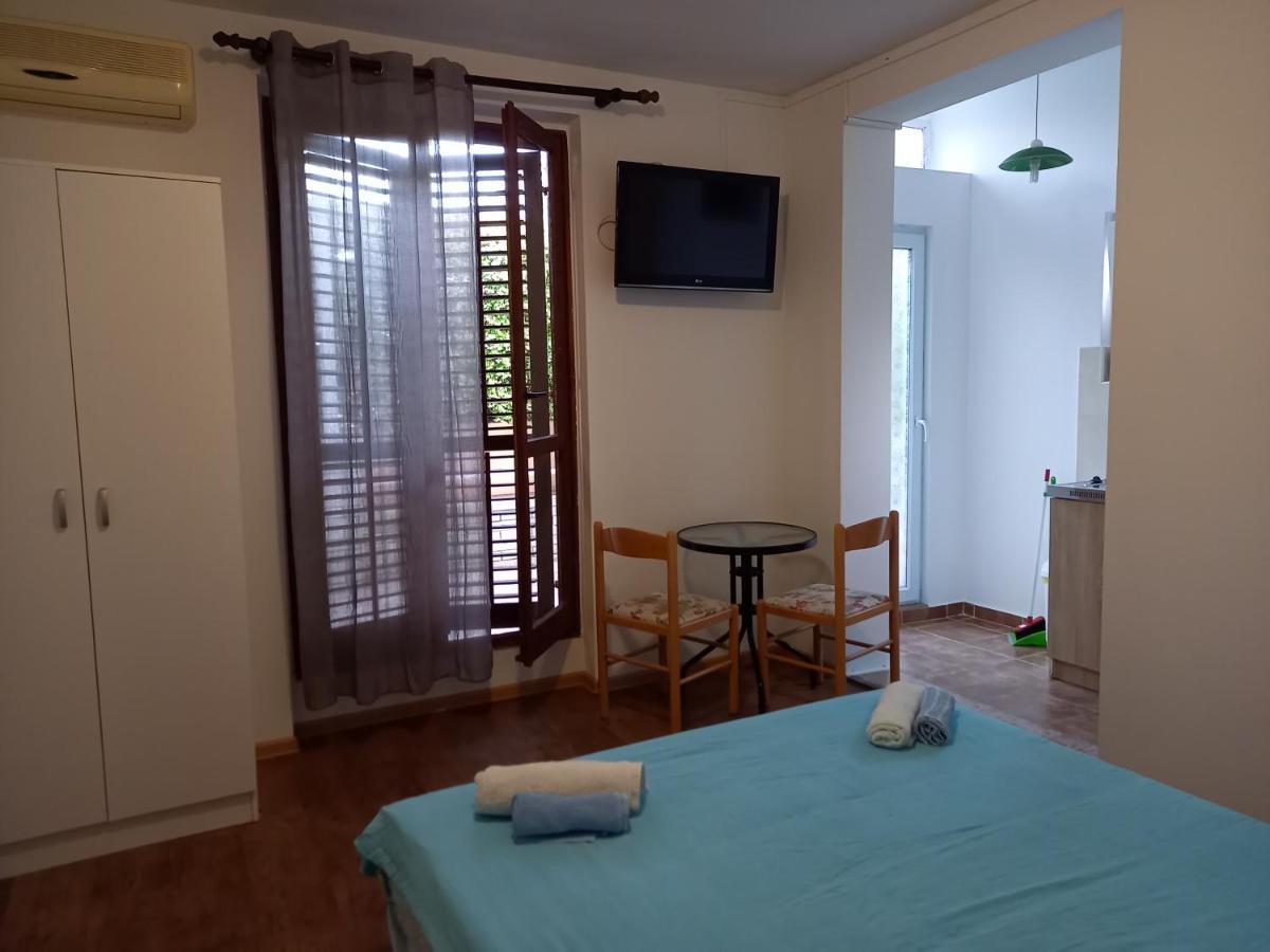 Apartments Kaludjerovic Herceg Novi Exteriör bild