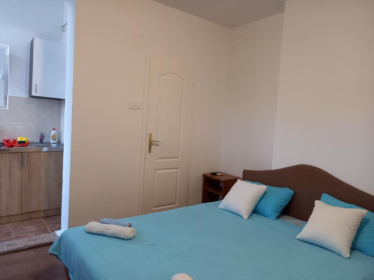 Apartments Kaludjerovic Herceg Novi Exteriör bild